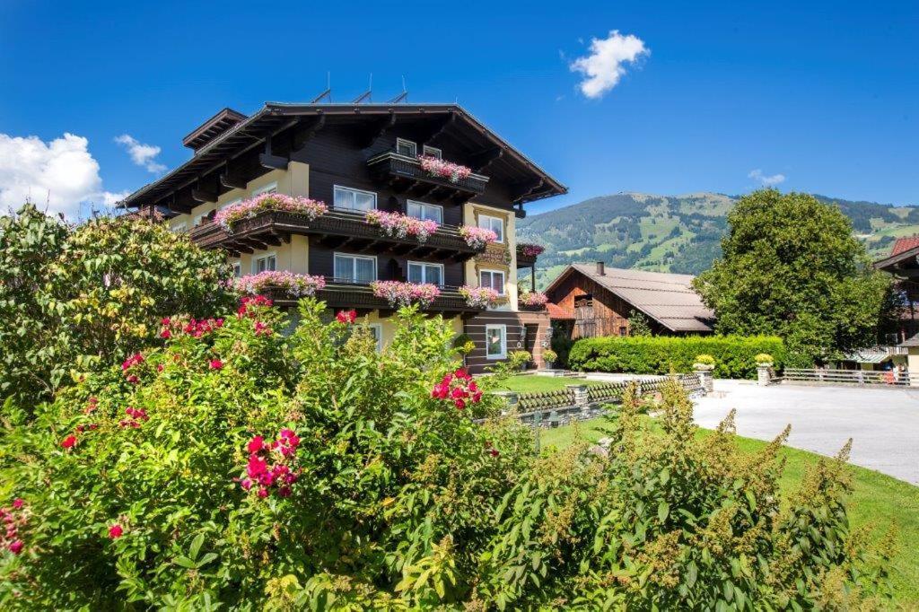 Hotel Garni Roesslhof Hollersbach im Pinzgau Exterior foto