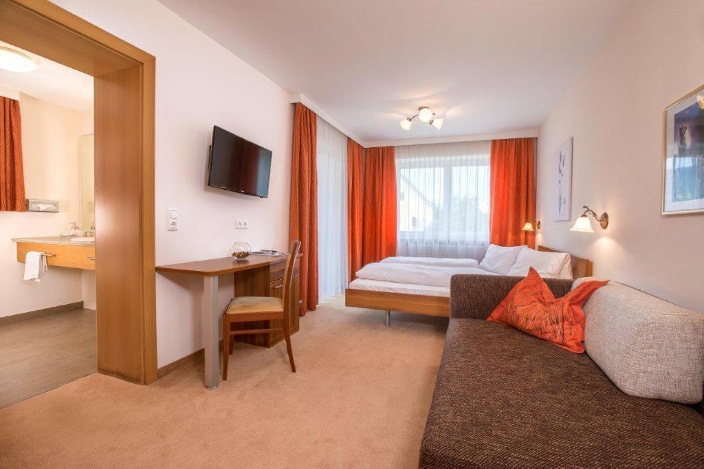 Hotel Garni Roesslhof Hollersbach im Pinzgau Exterior foto