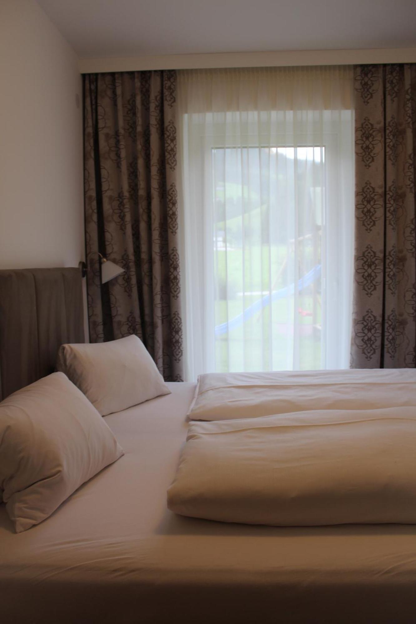 Hotel Garni Roesslhof Hollersbach im Pinzgau Habitación foto
